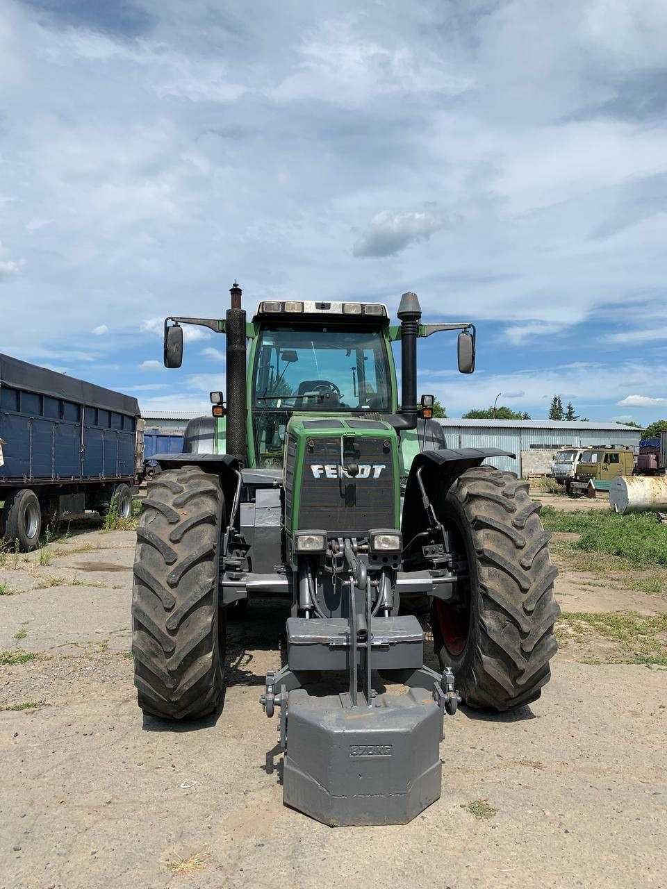 Трактор Fendt 824 Favorit та плуг Lemken Vari Diamant 5+1+1