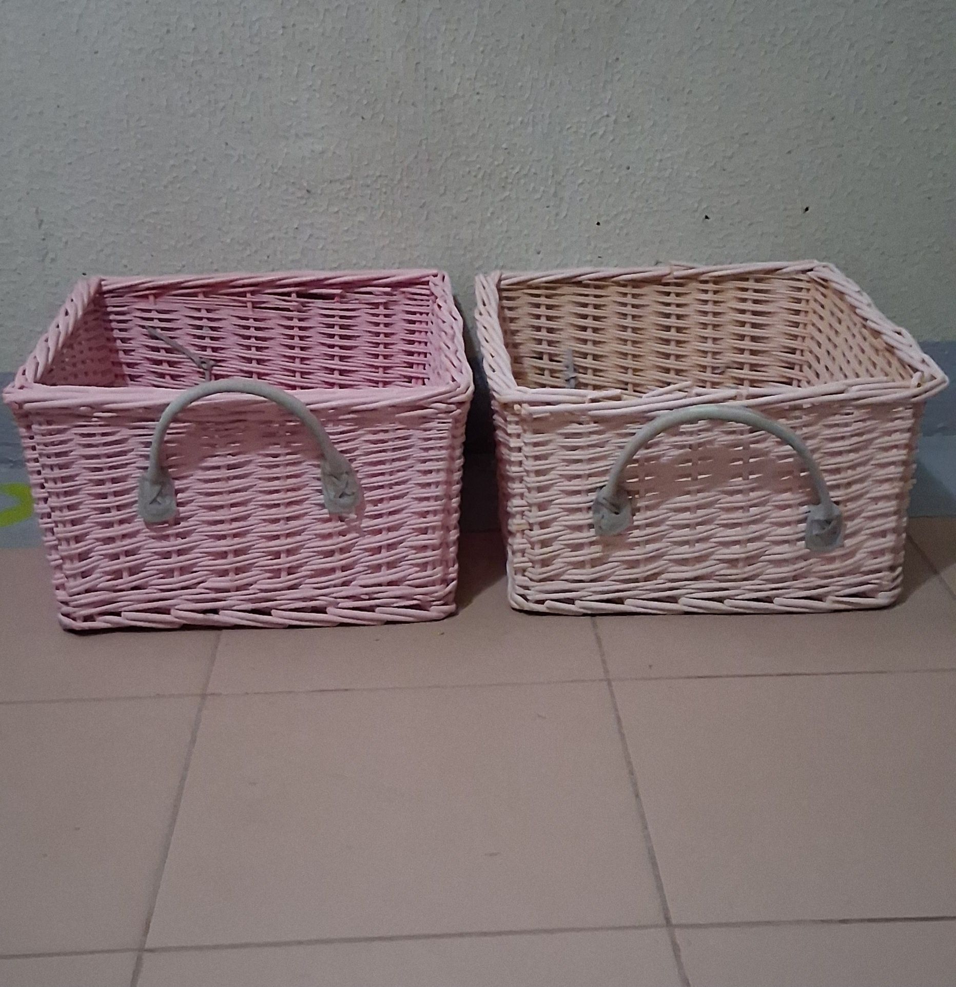 Conjunto de 2 Cestos de Verga - Quarto Menina