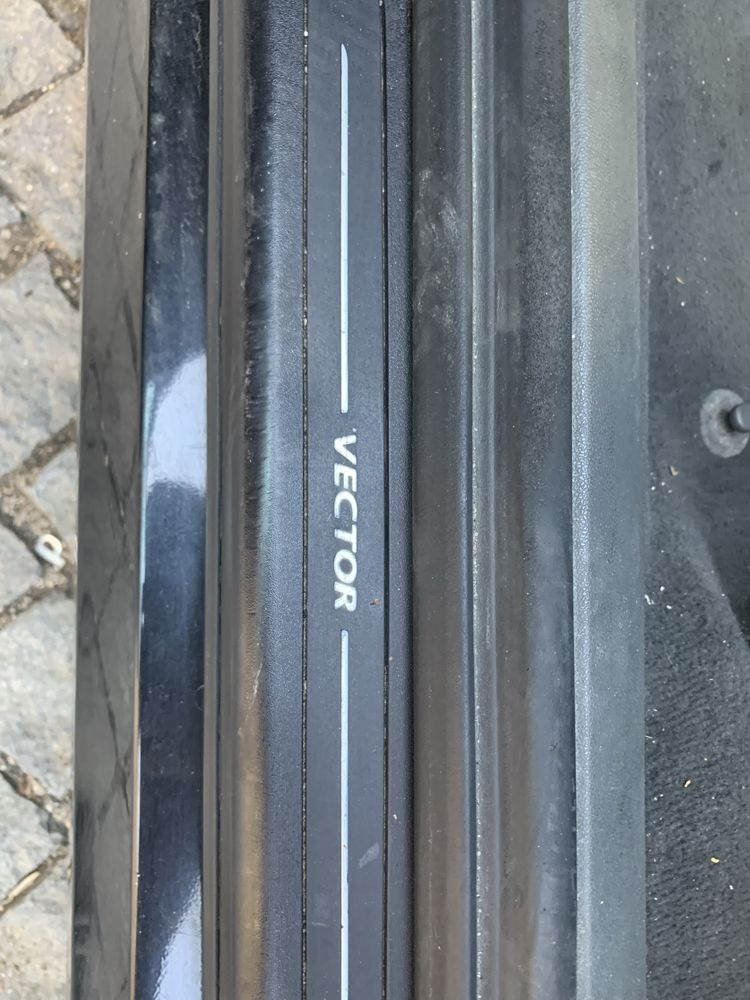 Boas vendo o troco saab vector 1.9 150hp