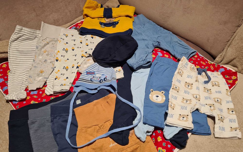 Mega paka ubrań dla chłopca (ponad 50 szt.) r. 56,62,68,74,80