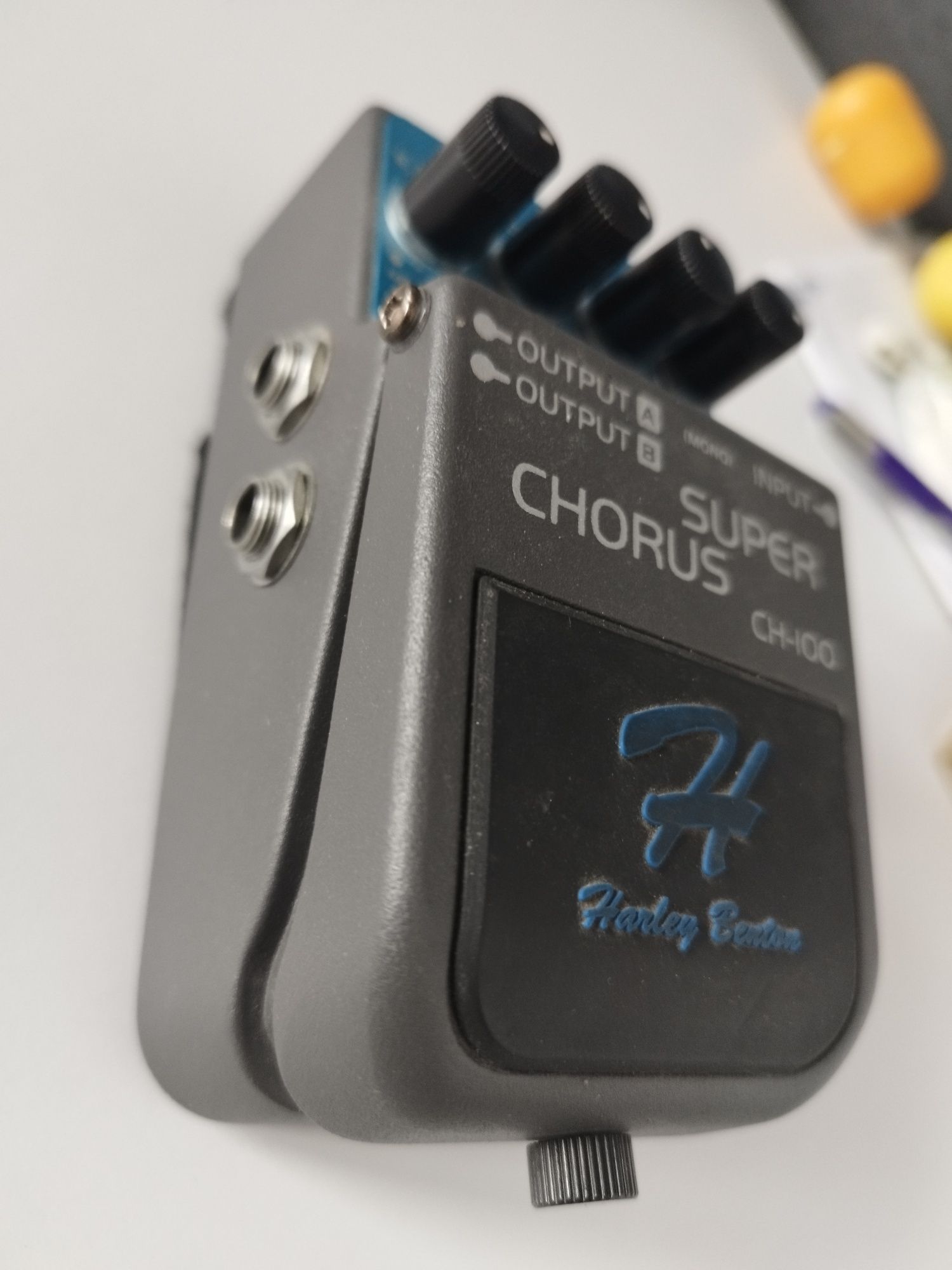 Harley Benton Super Chorus