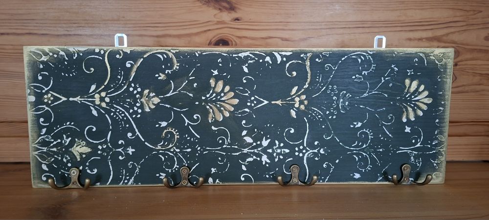 Wieszak scienny drewniany vintage