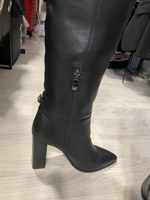 Продам шкіряні чоботи