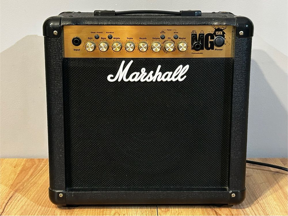 Wzmacniacz gitarowy Marshall MG15FX