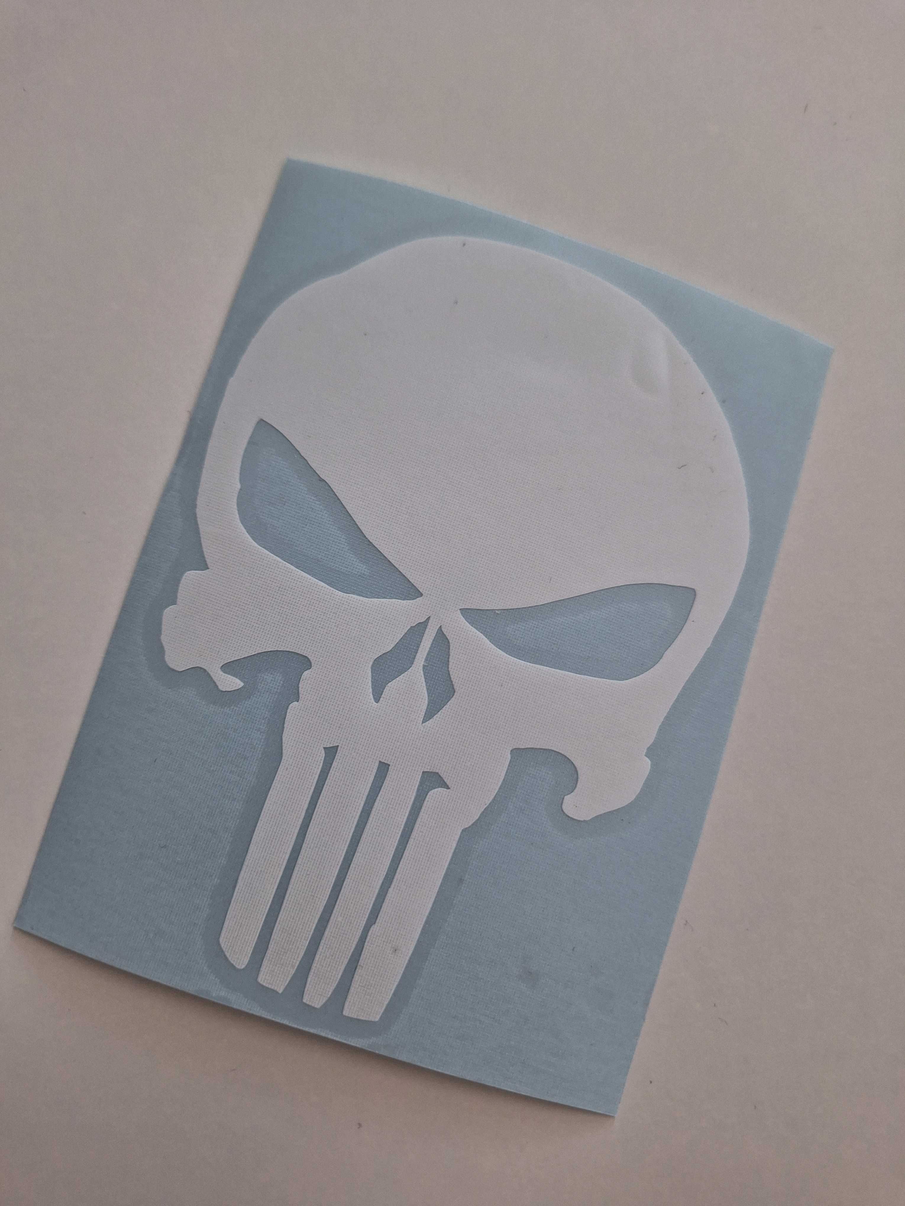 Naklejka Na samochód Punisher Czaszka predator