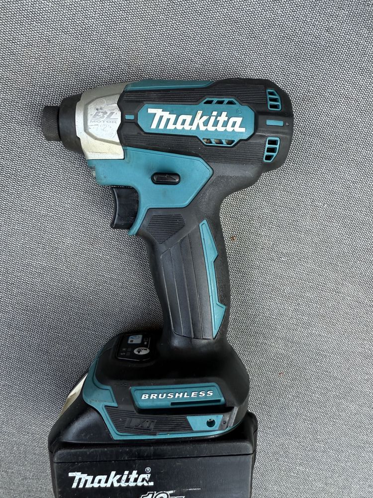 Makita zakrętarka DTD157 bateria 5.0ah