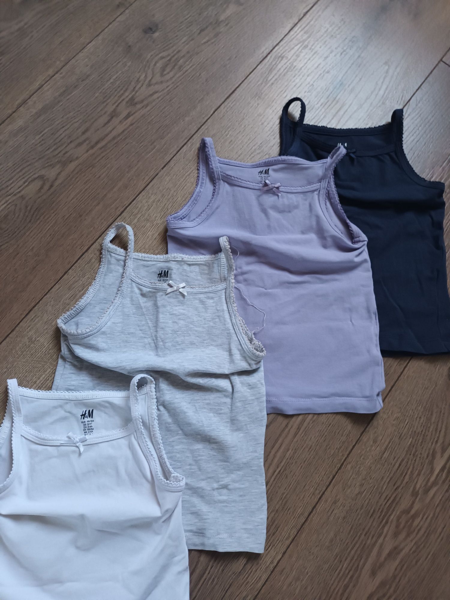 Podkoszulki H&M 98/104 zestaw