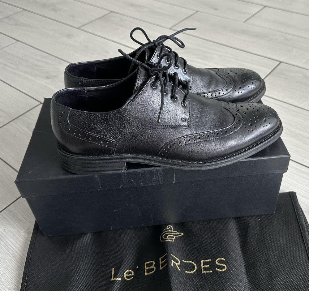 Чоловічі туфлі дербі LeBerdes