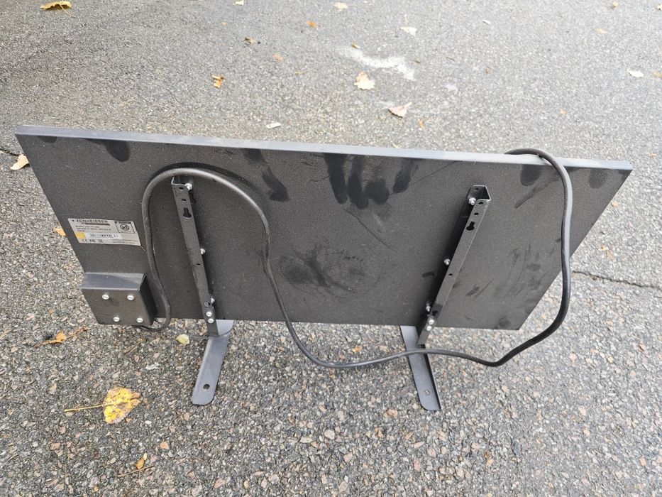 Продам керамический инфракрасный обогреватель ZENHEISSER 400W бу