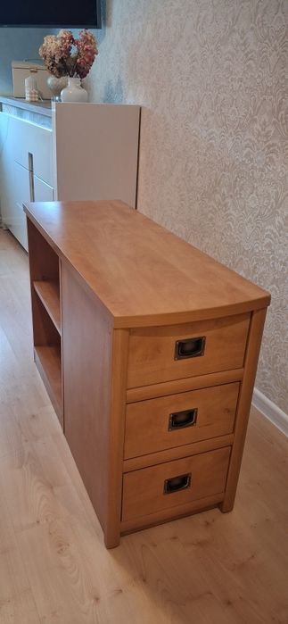 VOX komoda z zestawu MAGELLAN