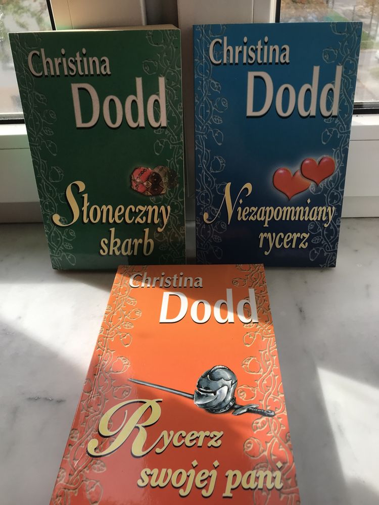 Christina Dodd- Słoneczny skarb,Niezapomniany rycerz ,Rycerz swojej ..
