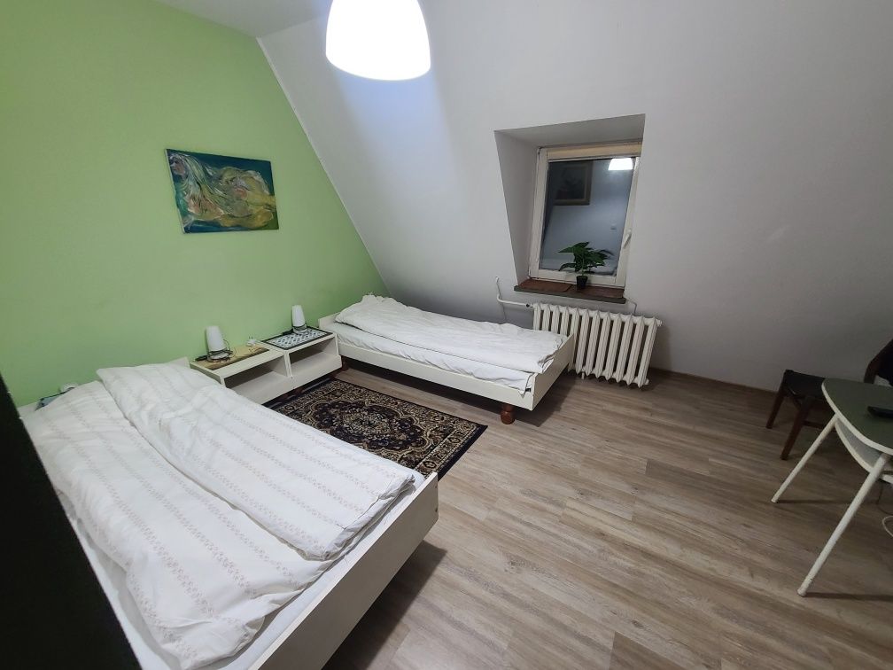 Noclegi pracownicze pokoje z TV łazienką WiFi BILARD kwatera pracowni