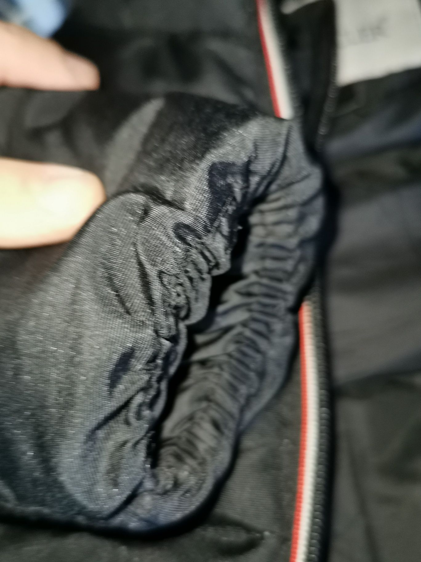 Moncler criança T6/7