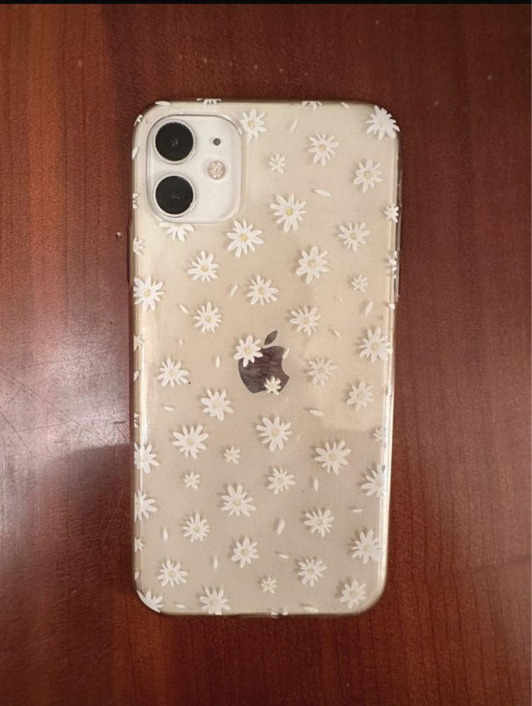 Capa iphone 11 transparente flores