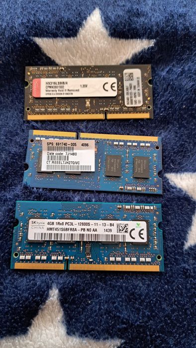 DDR 3,  4 gb z laptopa