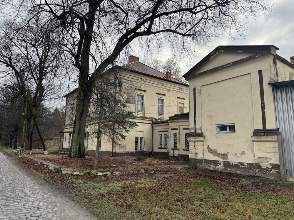 Oficynę Pałacowa w Jastrzębiu k.Namysłowa
