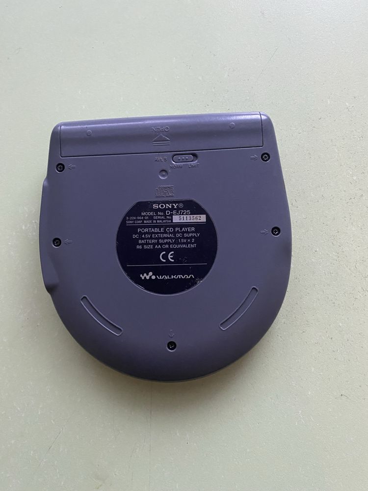 Продам CD плеєр Sony Walkman