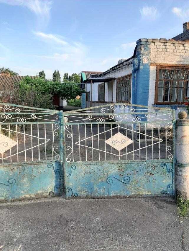Продається житловий будинок
