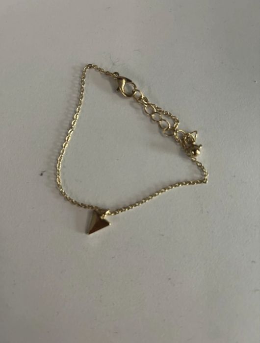 bransoletka z trojkątem