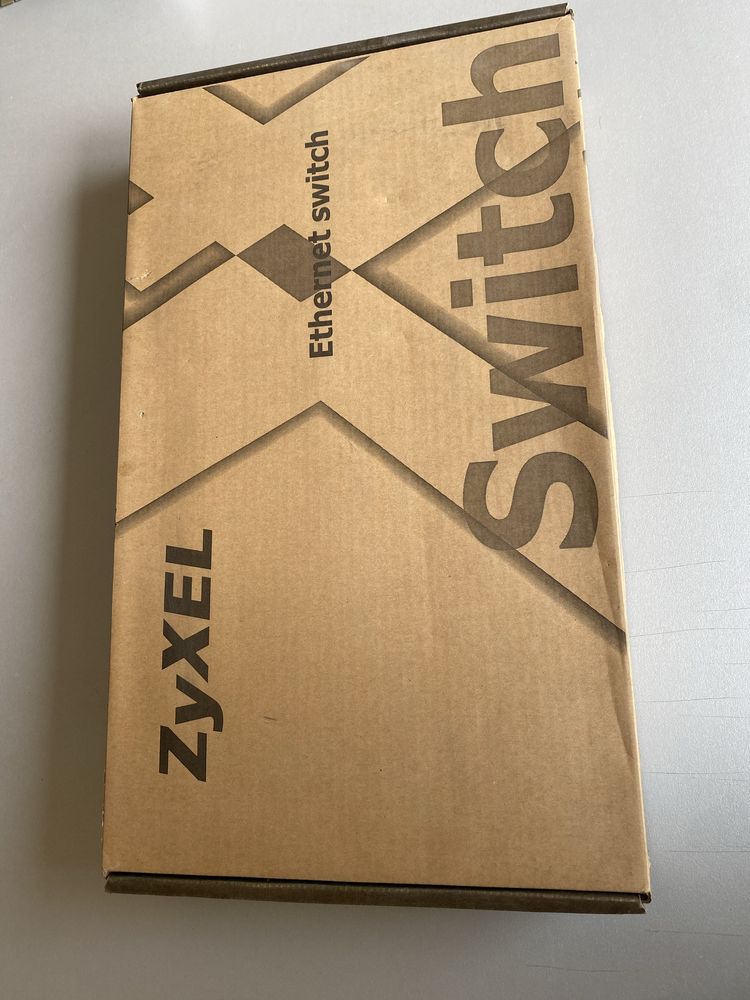Комутатор L2 Fast Ethernet Zyxel MES3500-24 / Switch