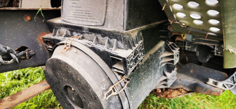 Obudowa filtra powietrza Mercedes atego axor
