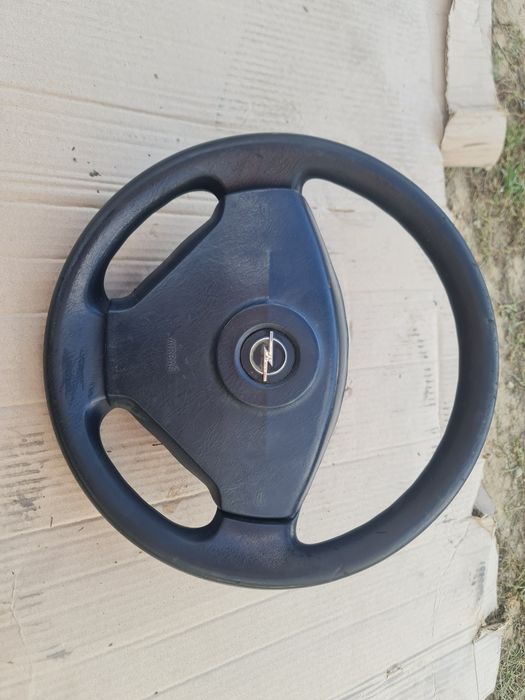 Kierownica opel vivaro . Trafic interstar .