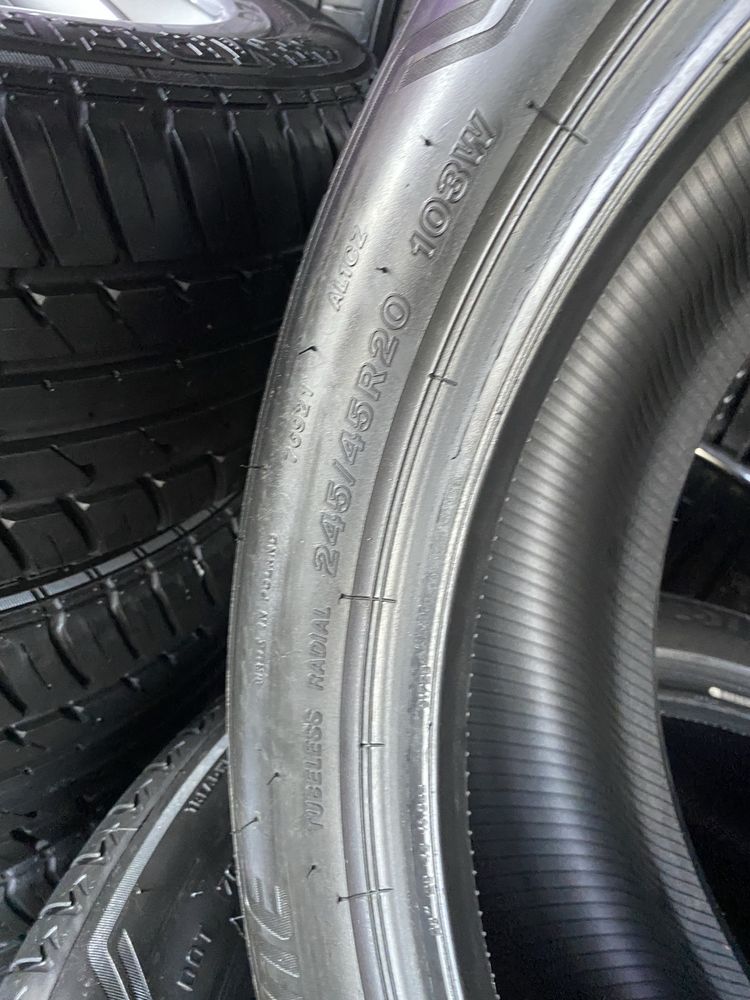 275/40/R20 та 245/45/R20 Bridgestone Alenza 001