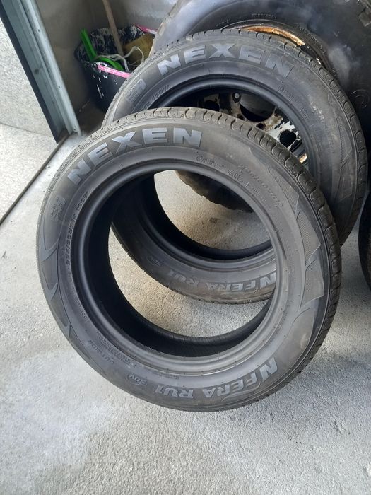 4 Pneus 225/60R18 Nexen e Hankook