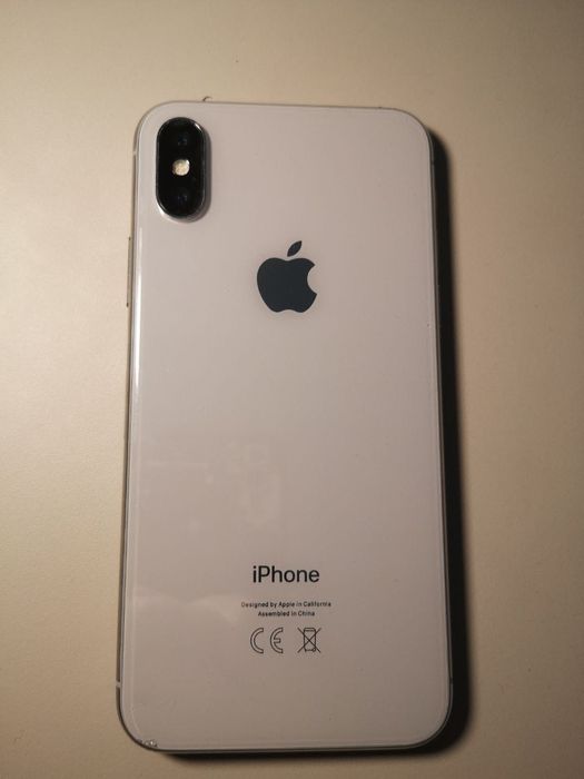 Смартфон IPhone XS