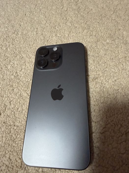 Iphone 15 pro max 256 идеал черный с физической картой!