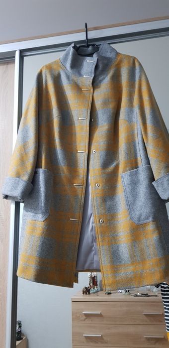 Продаю пальто із кашеміру