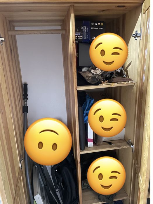 Szafa z drzewa sosnowego