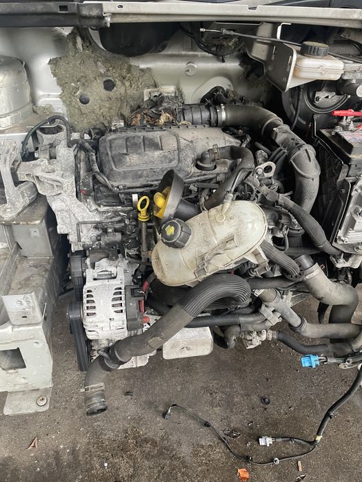 Silnik kompletny 1.6 Dci Cdti R9M 408 120 Km Vivaro B Trafic III