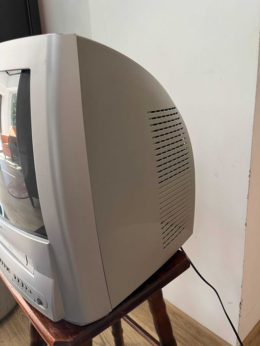 Telewizor Philips 14 cali z VHS