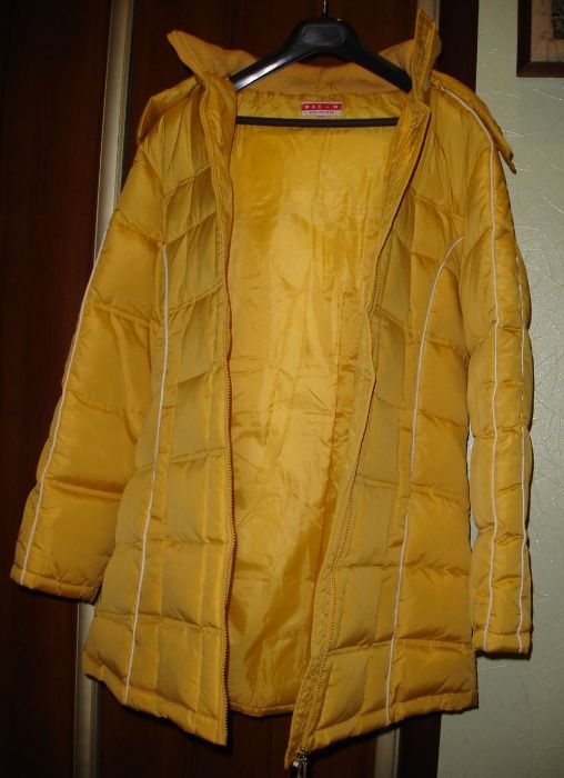 ПУХОВИК/куртка пухова НАТУРАЛЬНА 46-48 р. ЖОВТА і ЧОРНА. З капюшоном.