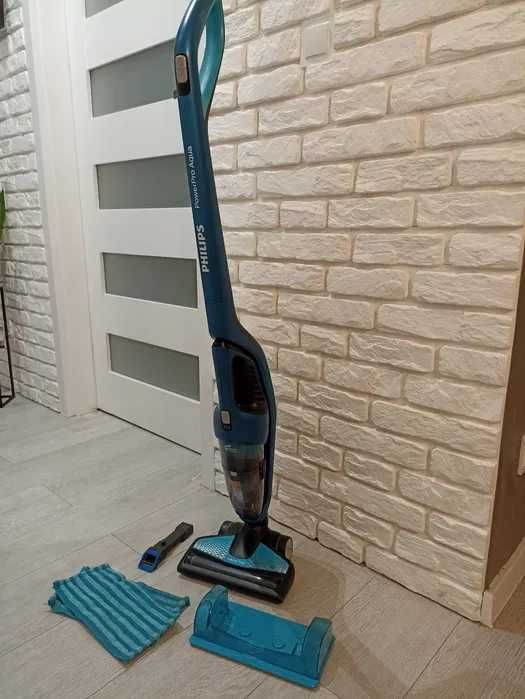Bezprzewodowy odkurzacz myjący Philips PowerPro Aqua 3w1 model FC6405
