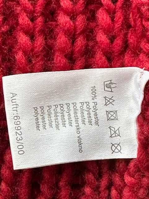 Жіноча тепла в"язана шапка KiK. Розмір 56-57