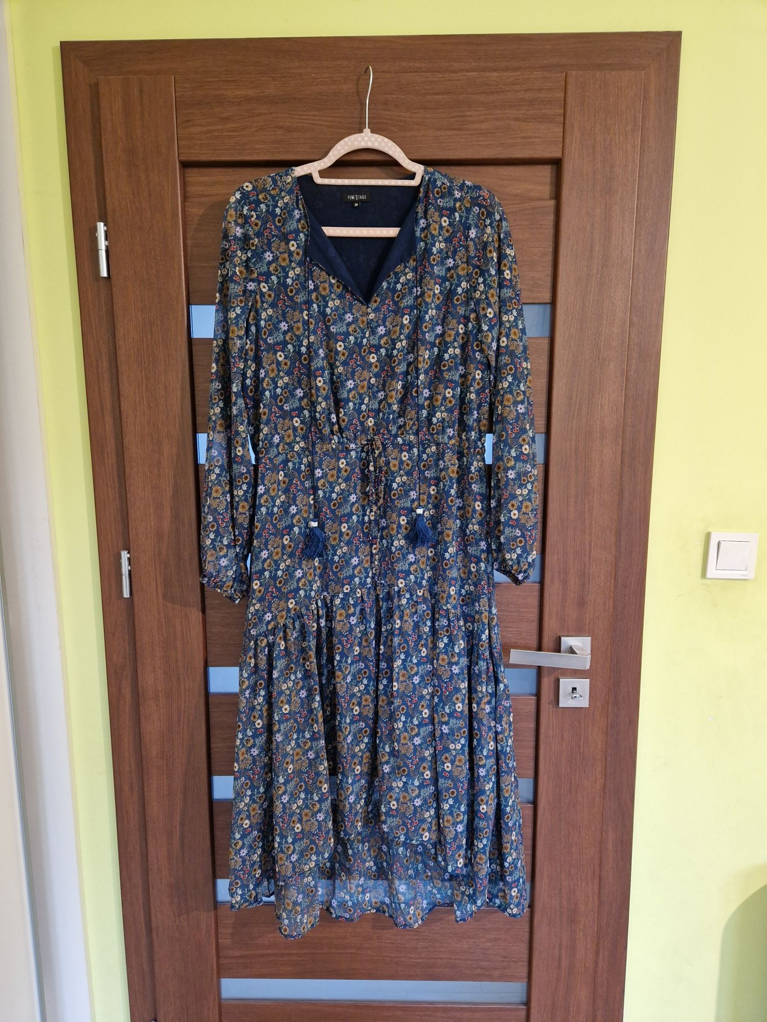 Sukienka boho, midi