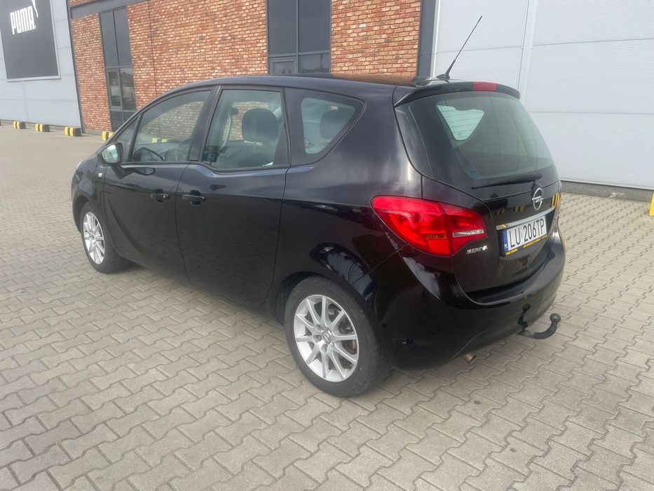 Opel Meriva 1.4 turbo, 2 komplety kół, zarejestrowana