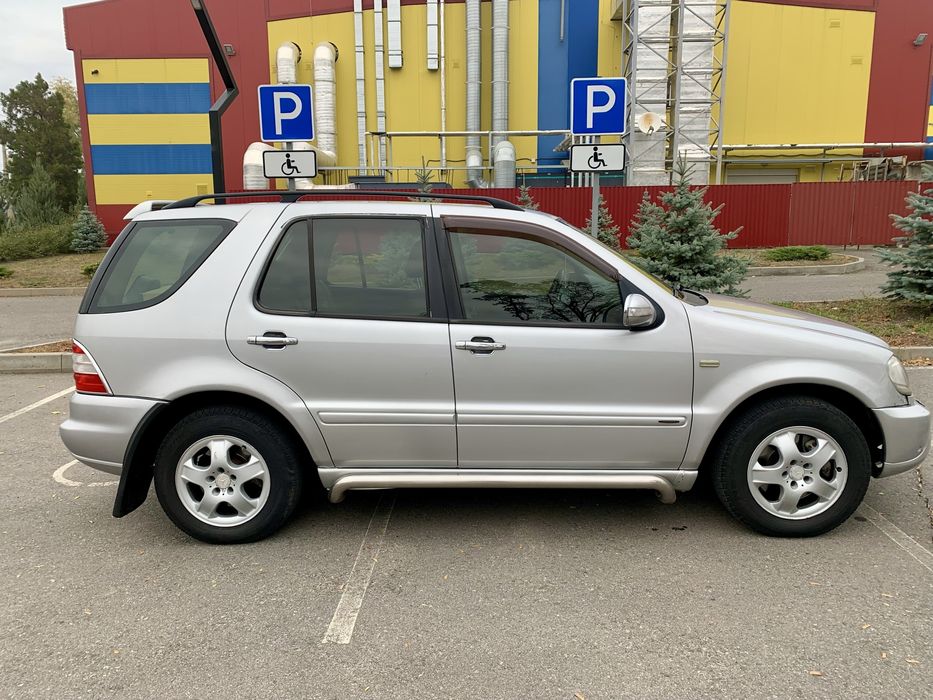 Mercedes Benz W163 ML 350