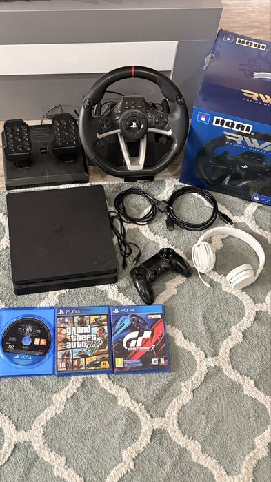 Zestaw Ps4 playstation 4 slim kierownica hori pad sluchawki