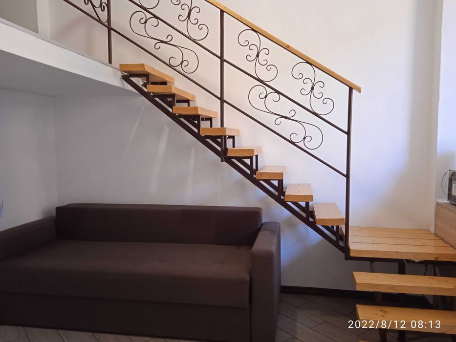 Подобово житло біля термал. басейнів в м.Берегово