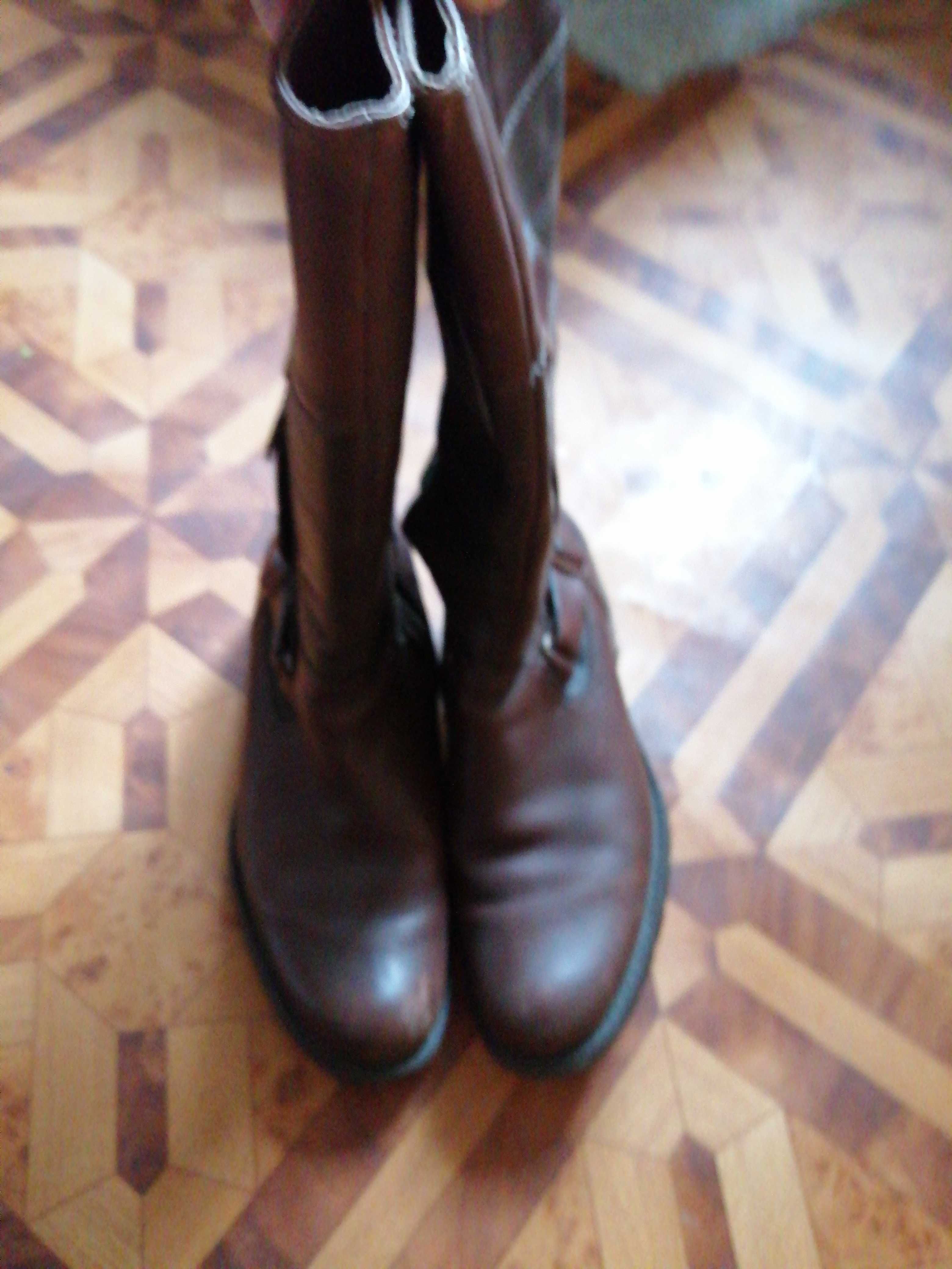 Kozaki brązowe skórzane skóra 39 7 Timberland cholewka