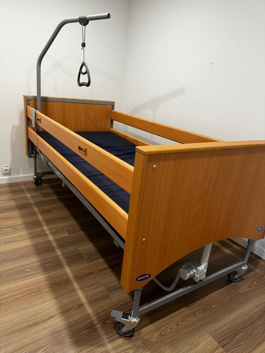 Cama Articulada Elétrica Invacare Medley Ergo