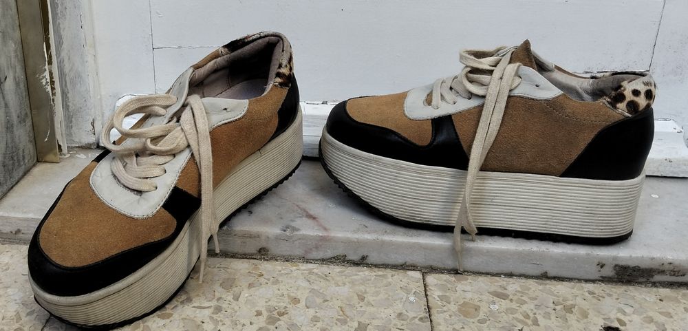 Sapatos/ plataformas