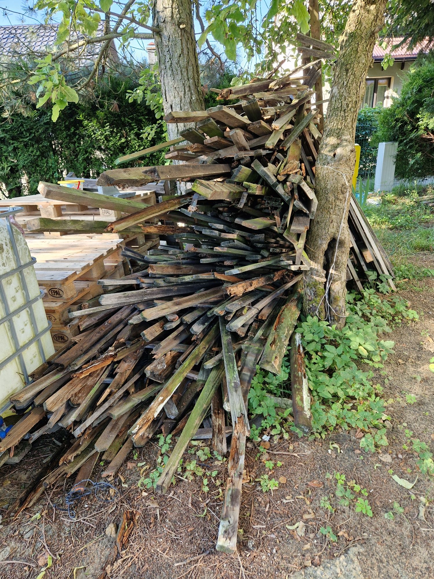 Deski z rozbioru płotu oddam za darmo