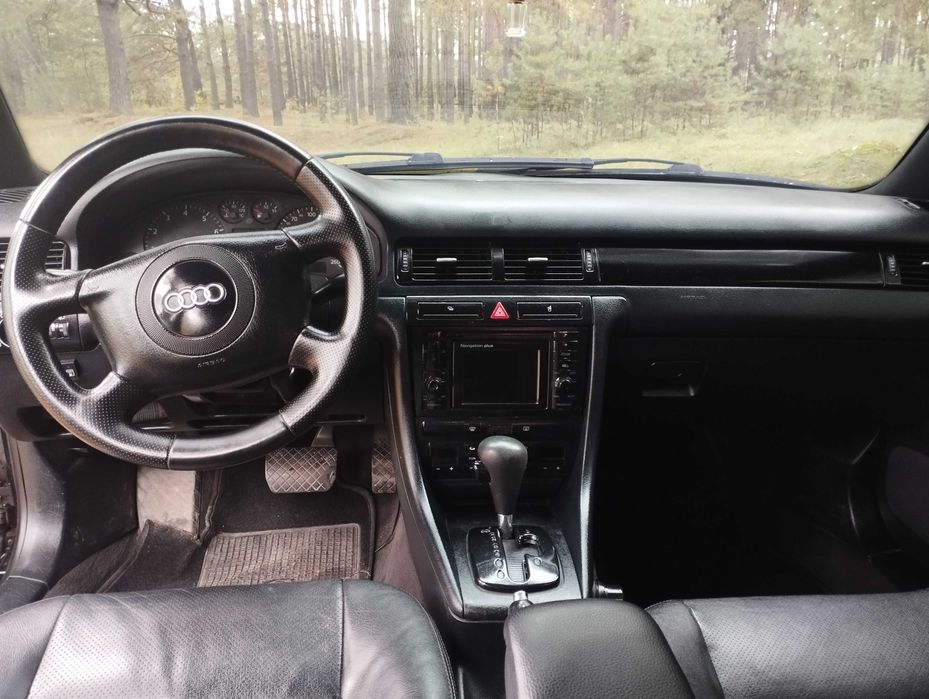 2001р, 1.8газ бензин, автомат