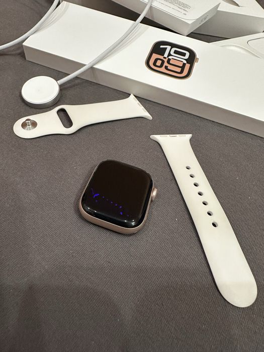 Apple Watch Series 10 42mm Rose Gold Aluminium