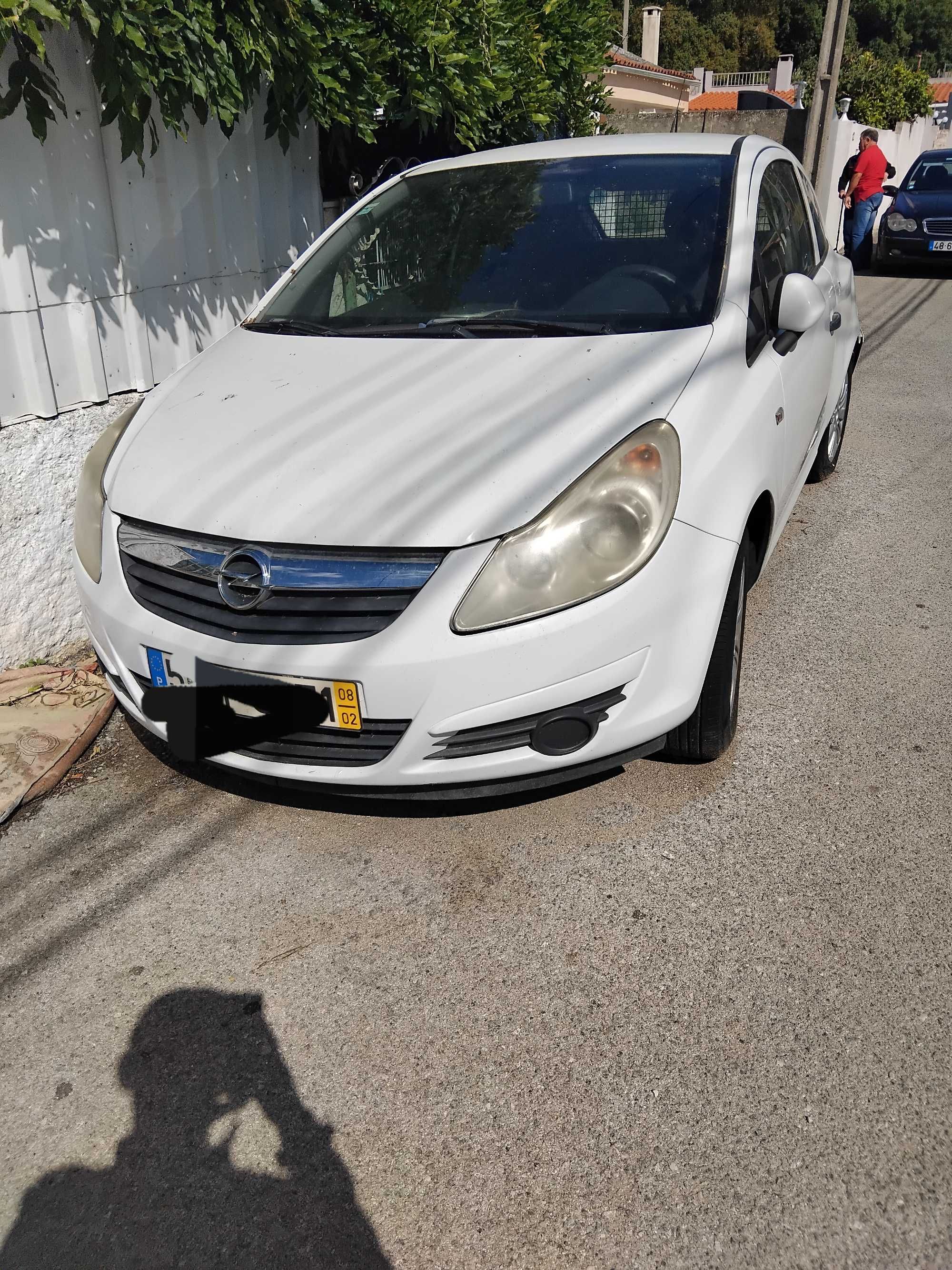 Opel Corsa Acidentado