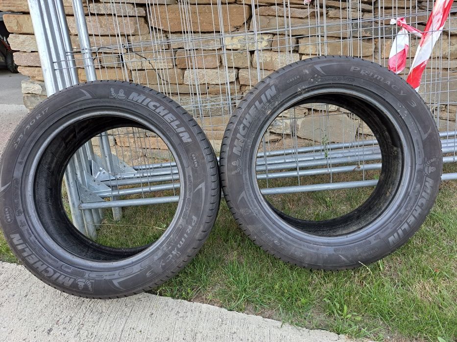 Michelin PRIMACY 3 235x50xR17